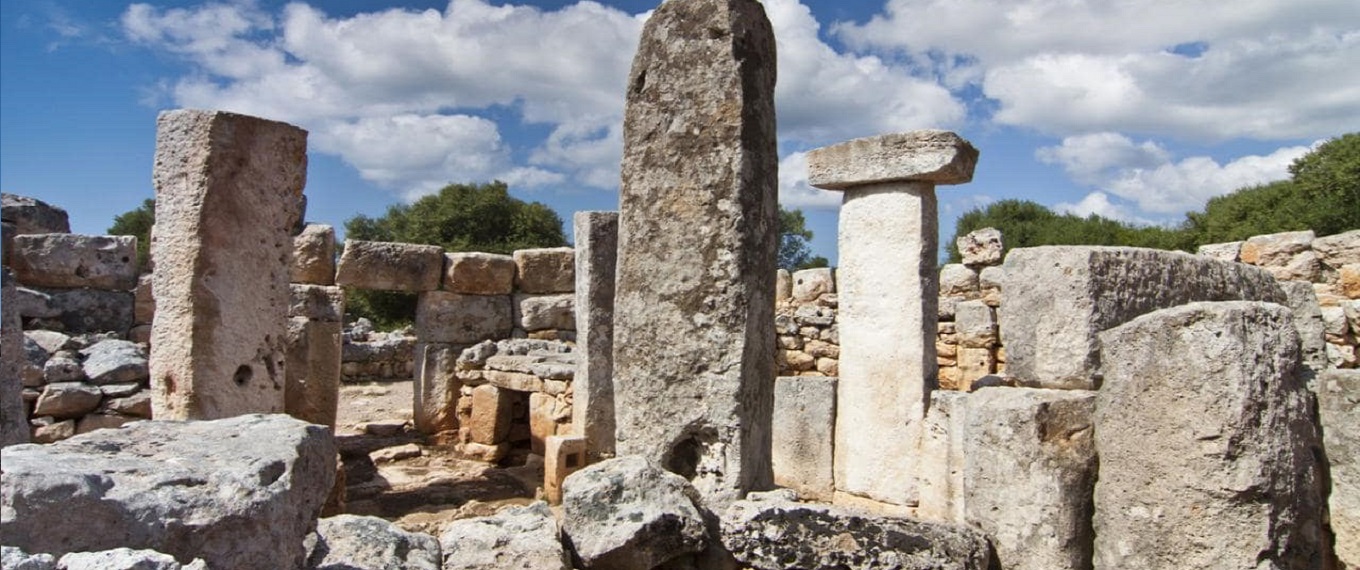 Menorca-Attractions-Taula